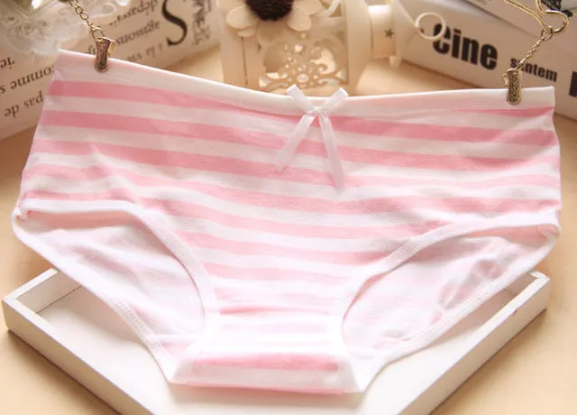 [Quecoo] 2016 Girl Series cotton stripe navy style underwear, underwear women sexy underwear cute bow Women's panties